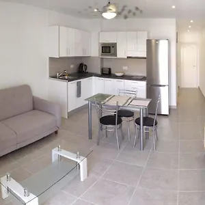 https://cozy-1-bedroom-cristianos.in-canary-islands.com